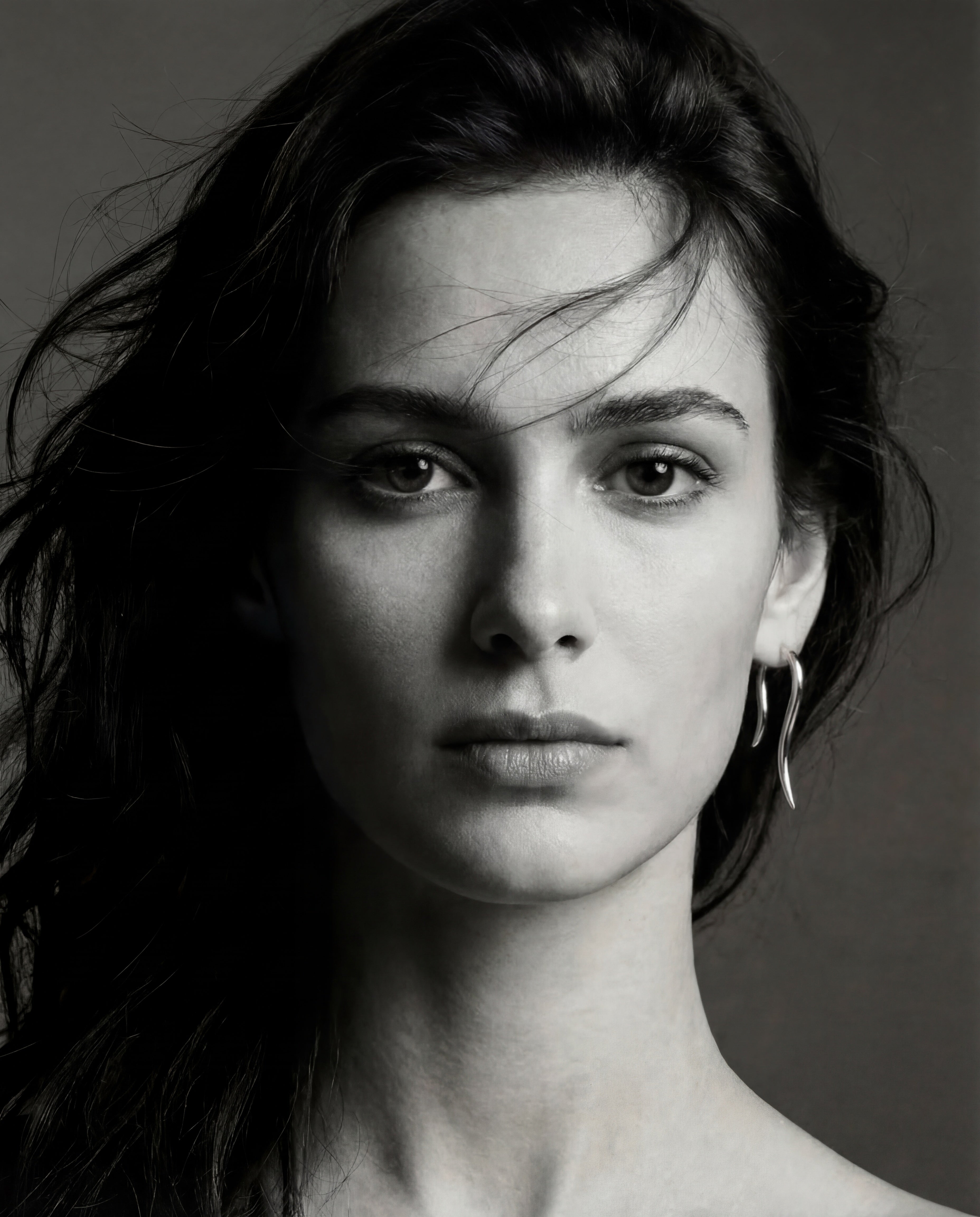 Fluid  sterling silver earring